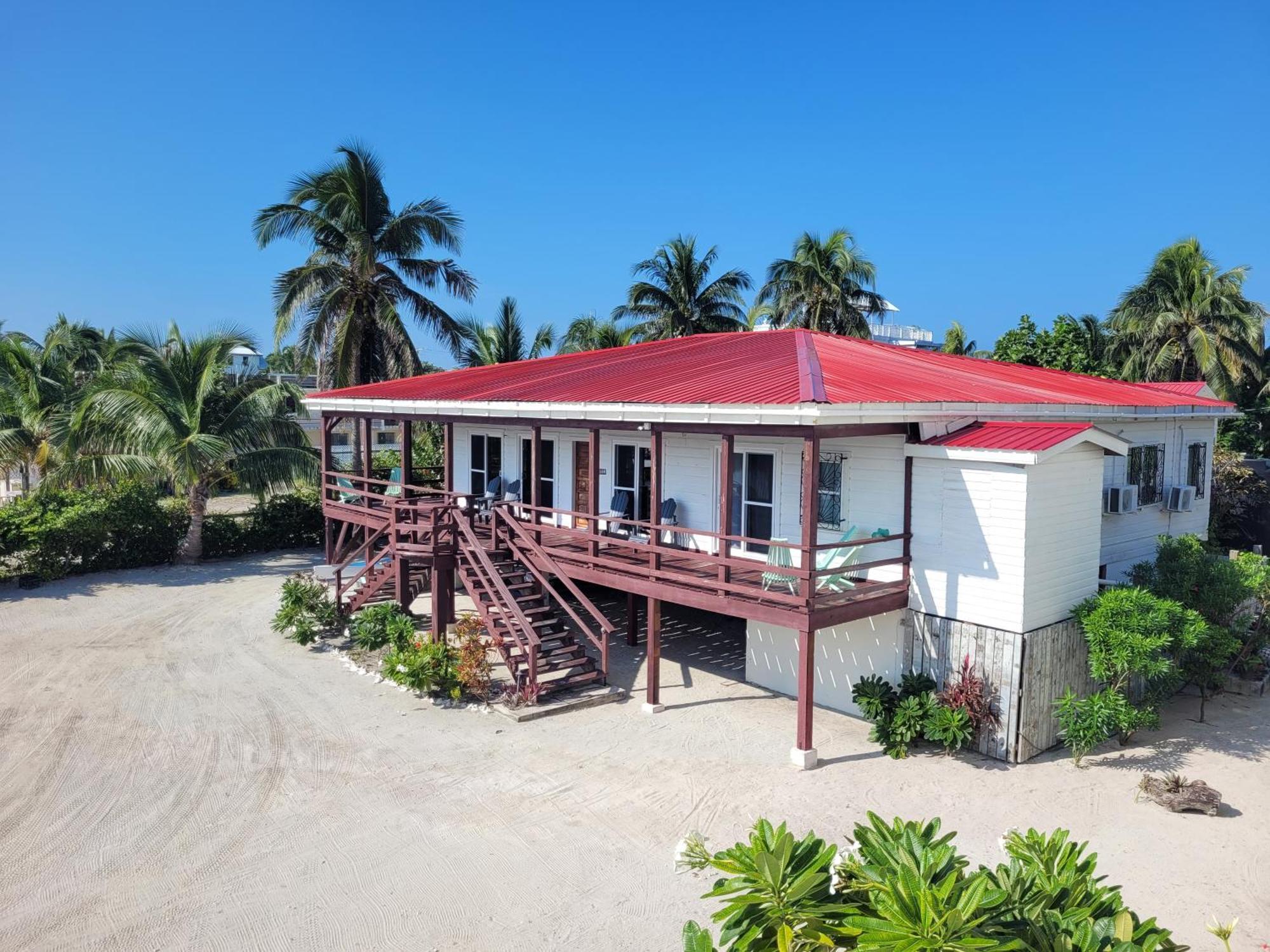 Ashton Court Belize Hotel Belize City Exterior photo
