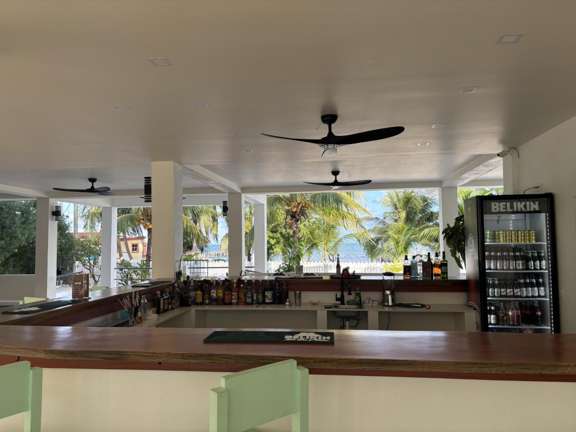 Ashton Court Belize Hotel Belize City Exterior photo