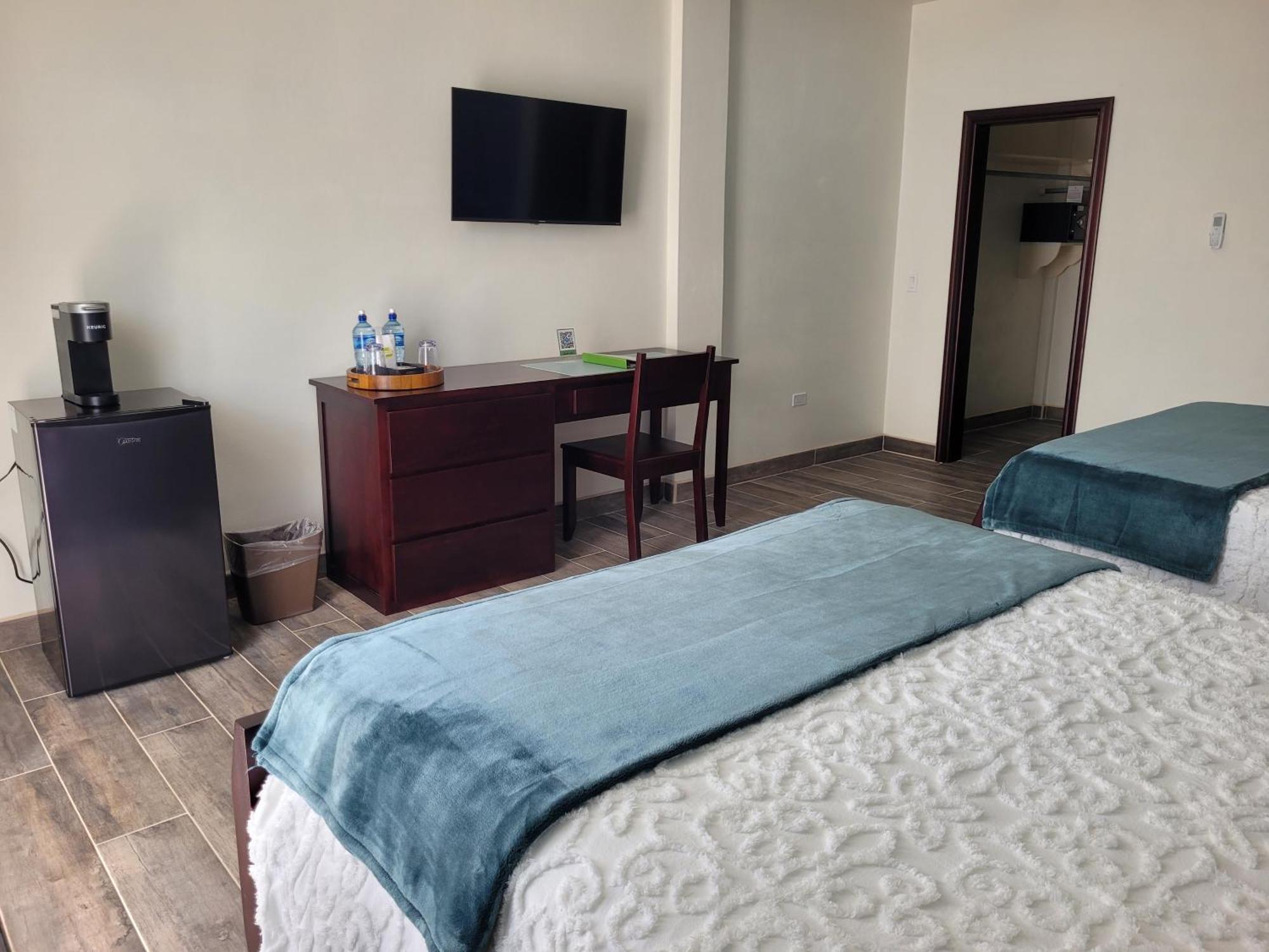 Ashton Court Belize Hotel Belize City Exterior photo