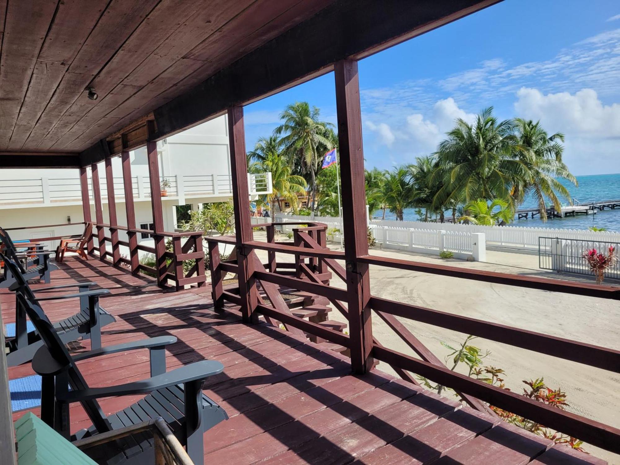 Ashton Court Belize Hotel Belize City Exterior photo